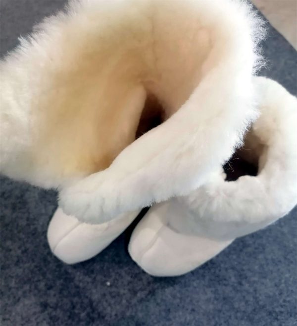 Top View: White Sheepskin Boot Liners